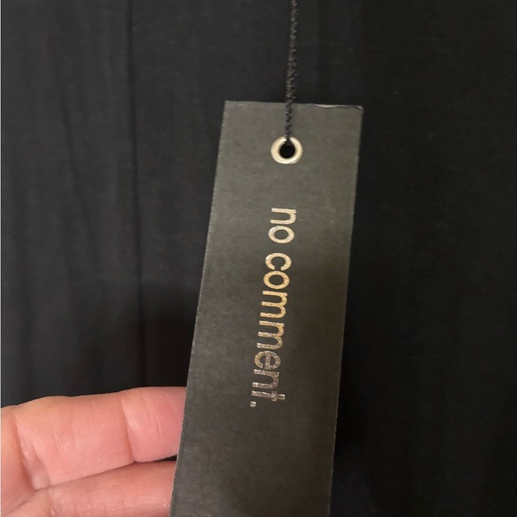 New with tags, womens size medium skirt, #H866 - Picture 3 of 5